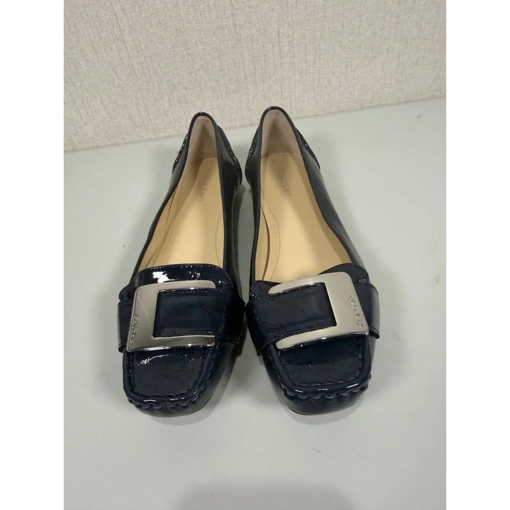 CALVIN KLEIN (MONET TUMBLED PATENT) NAVY PATENT LOAFER Size 8.5 medium